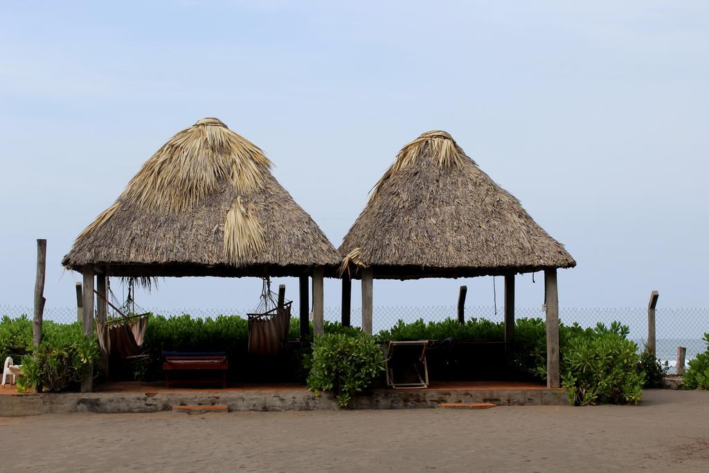 Capricho Beach House Hotell El Zapote  Exteriör bild